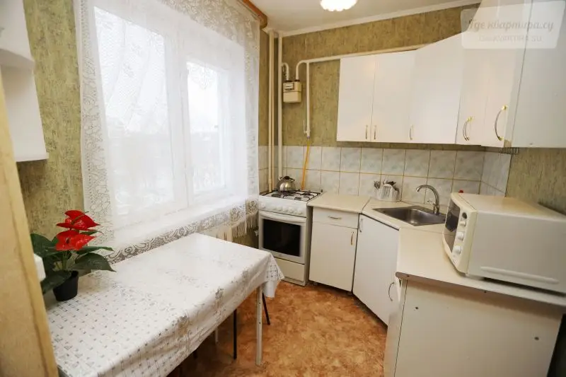 улица Гагарина, 137