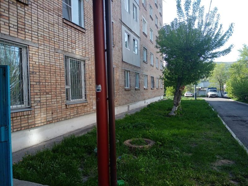 Парашютная улица, 21