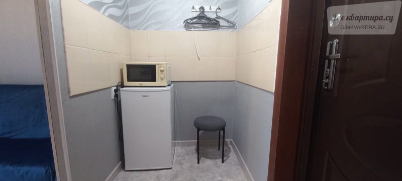 Парашютная улица, 21