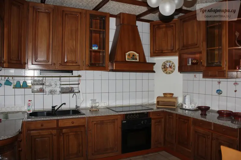 проспект Ленина, 1