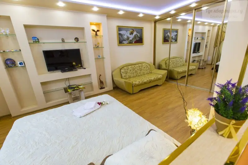 Университетская улица, 21
